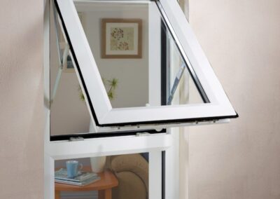 Ventana proyectante